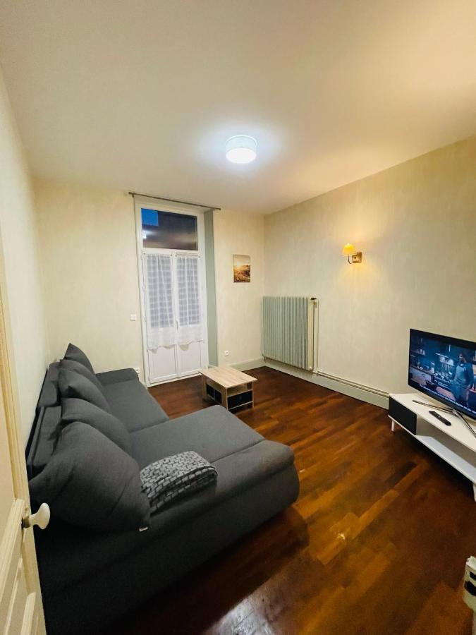Appartement Proche De La Ville Et Du Parc Du Truchet Saint-Claude Zewnętrze zdjęcie